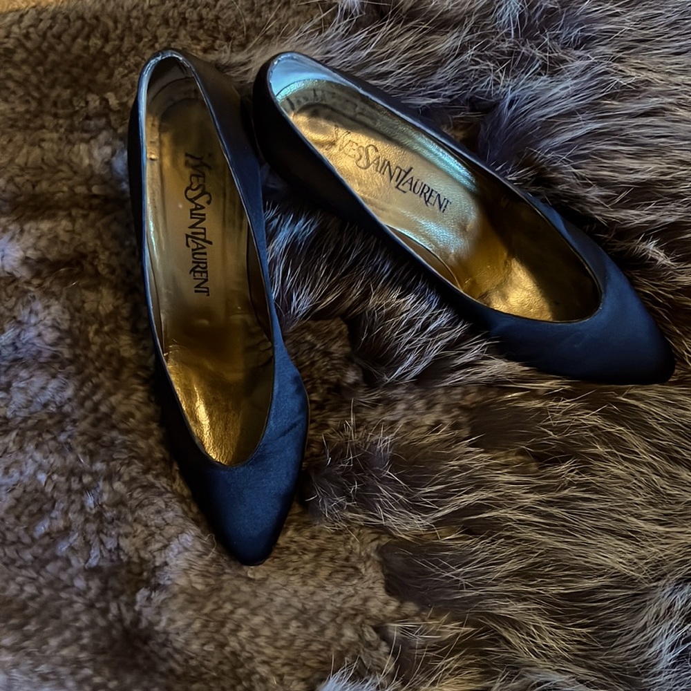 Vintage Yves St Laurent silk pumps